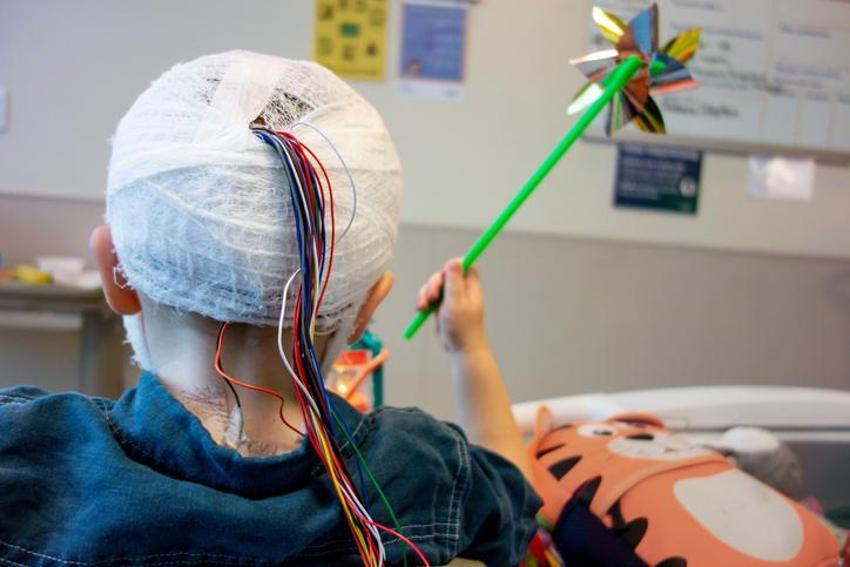 Epilepsi genci yaşlısı demiyor! 20’li ve 60’lı yaşlara dikkat!