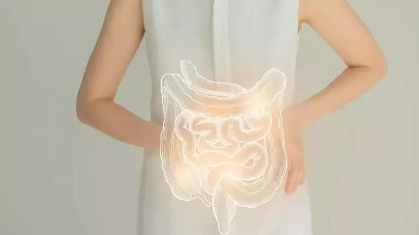 Süte 1 kaşık ekleyin: Ne ağrı ne sivilce kalıyor! A,D,E,K vitaminlerini bir çırpıda alacaksınız
