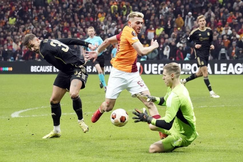 Galatasaray'da Serge Aurier deprem! Dün imza atan yeni transfer sakat çıktı