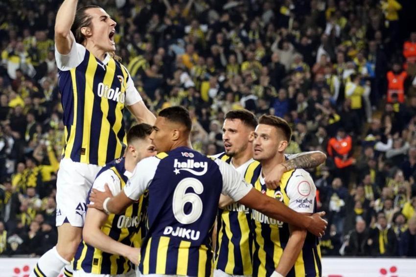 Ali Koç'u yıkan haber! Çağlar söyüncü geldi ama izin çıkmadı, bir daha masada olmayacak