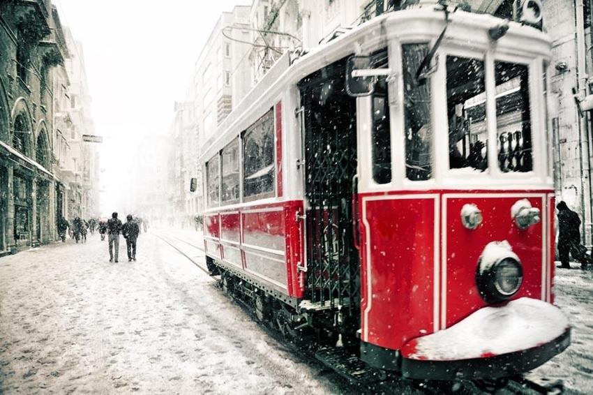 Yoğun kar yağışı pazartesi günü geliyor. Meteoroloji Genel Müdürlüğü son hava durumu raporunu yayınladı