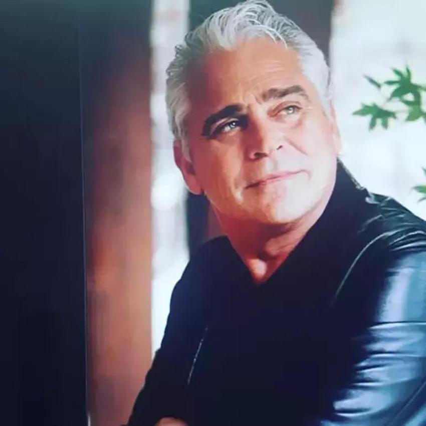 Tolga Savacı'nın ani ölümü sanat dünyasını yasa boğdu! 'Üzüntüm tarifsiz'