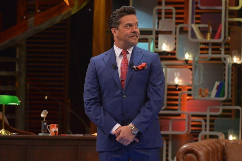 Beyazıt Öztürk'ten 'Beyaz Show' açıklaması: Bekliyoruz