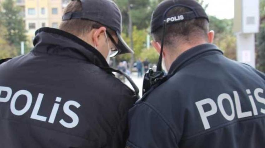 Yeni polis kıyafeti Resmi Gazete’de! Polis kıyafetleri değişiyor mu? Emniyet kıyafet yönetmeliğine göre yeni polis kıyafetleri 2024…