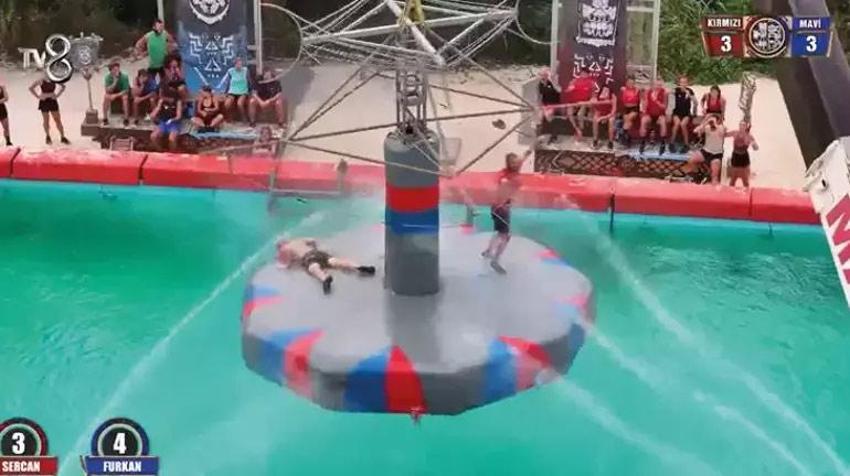Survivor'da heyecanlı anlar... Ödül oyunu baş döndürdü! Survivor All Star'da adaya veda eden isim belli oldu