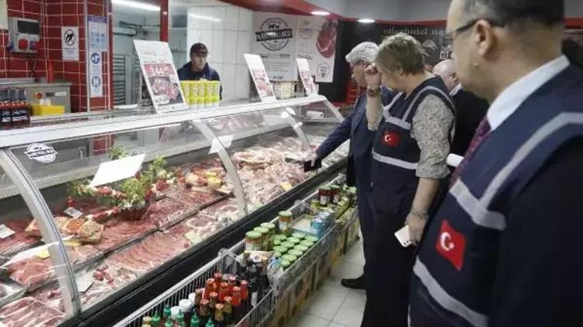 Fahiş fiyatlarla ilgili Ankara, İstanbul, İzmir ve Manisa'da harekete geçildi!  Ramazan'ı fırsata çevirenlere göz açtırılmayacak 