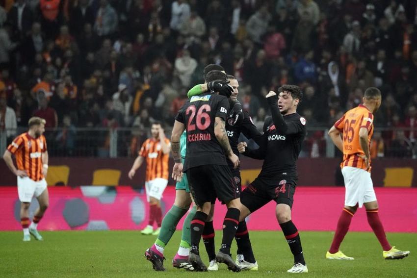 Ne Okan Buruk Ne de Mertens hiçbiri umrunda değil! Florya'da kriz patladı, tribi ve egosu bela oldu