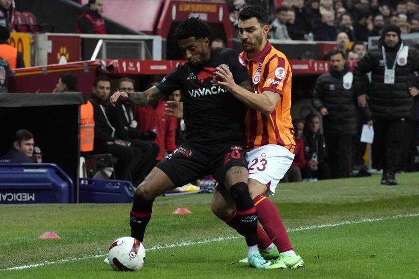 Ne Okan Buruk Ne de Mertens hiçbiri umrunda değil! Florya'da kriz patladı, tribi ve egosu bela oldu