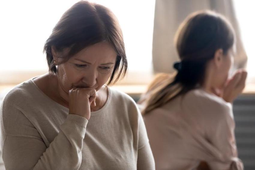 Küsmek anne baba mirası! Uzmanı açıkladı: Derinlerinde psikolojik şiddet barındırıyor