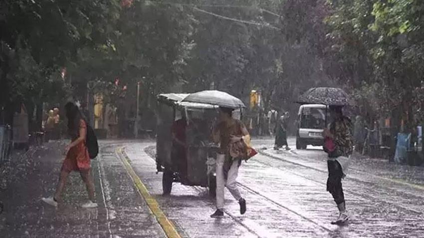 Kar yağışı ve gök gürültülü sağanak yağış! Meteoroloji'den Marmara ve Güneydoğu Anadolu için toz taşınımı uyarısı
