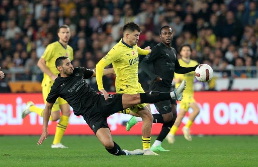 Fenerbahçe, Hatayspor'u Osayi ve Cengiz ile geçti: 2-0