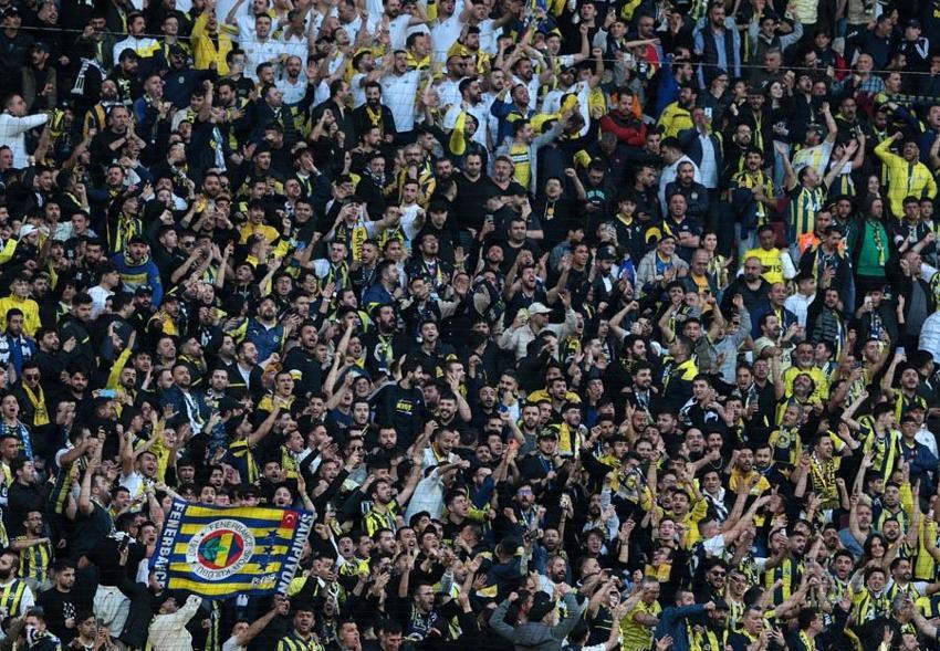 Fenerbahçe, Hatayspor'u Osayi ve Cengiz ile geçti: 2-0