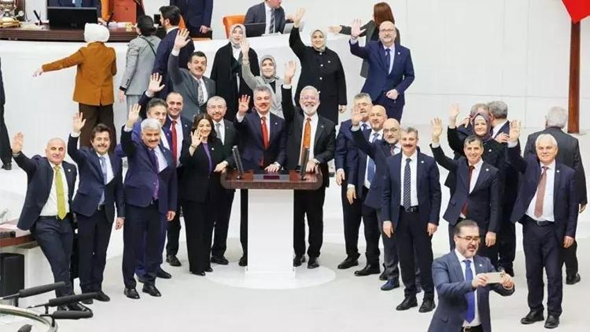 Tazminat hakları genişletiyor! 8. Yargı Paketi Meclis’ten geçti, 1 Haziran'da yürürlüğe girecek