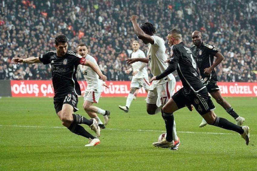 Beşiktaş-Galatasaray derbisinin gizli kahramananı! Maçın ardından ağır eleştiri ve övgü: Bu adamı hangi akıl transfer etti?
