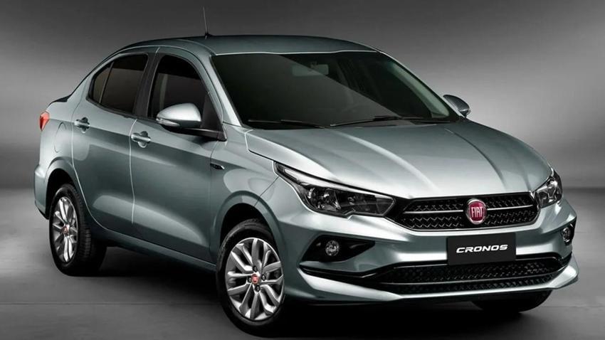 Yeni kasa Fiat Linea Türkiye'de satışta; Fiat Linea fiyatı şaşkına çeviriyor