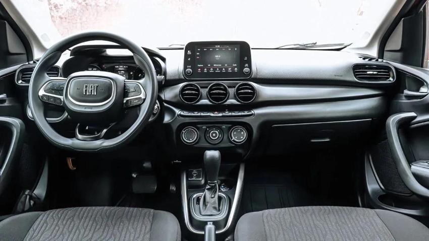 Yeni kasa Fiat Linea Türkiye'de satışta; Fiat Linea fiyatı şaşkına çeviriyor