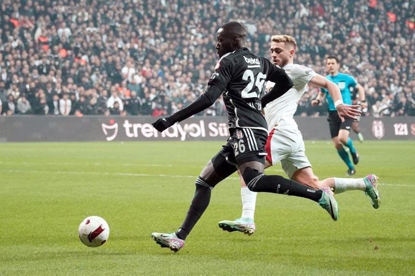 Beşiktaş derbisi sonrası yıldız isme övgü yağdırdı: Yönetimin ilk anlaşması gereken isim