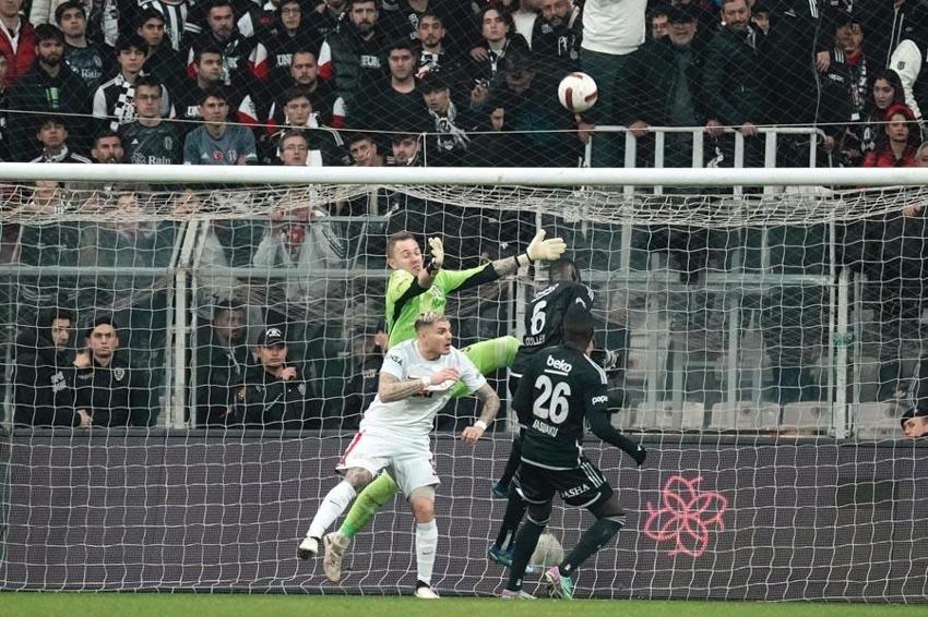 Beşiktaş derbisi sonrası yıldız isme övgü yağdırdı: Yönetimin ilk anlaşması gereken isim