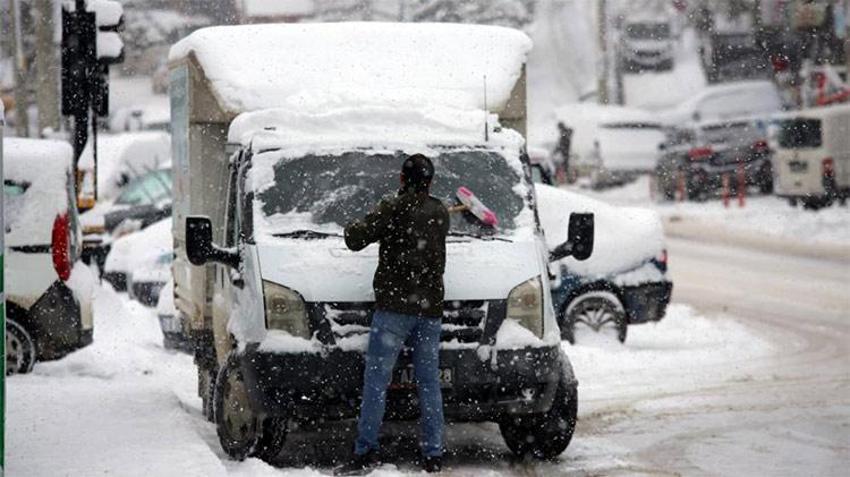 Son dakika kar uyarısı: 16 ilde alarm! MGM İstanbul, Ankara, İzmir dahil onlarca kent için saat verdi