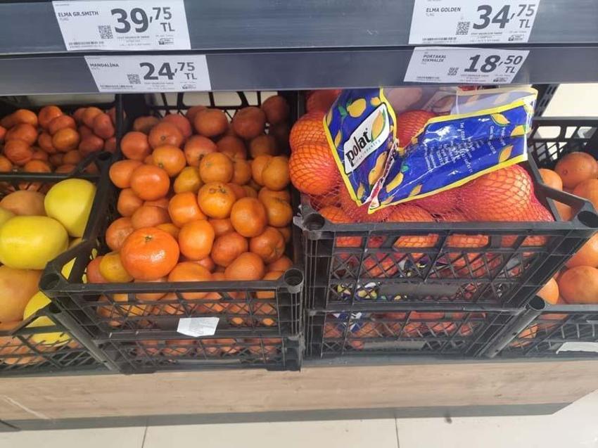 Adana'da narenciye bahçede kaldı! Kilosu 1 liradan satışa sunuluyor