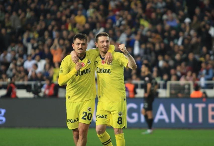 Fenerbahçe'de çıldırtan rotasyon! İsmail Kartal'a şok tepki: Çeker vururum kendimi