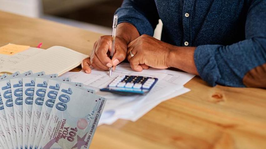 Bankada parası olana güzel haber! Mevduat faizleri katlanıyor, döviz ve altın detayı dikkat çekiyor