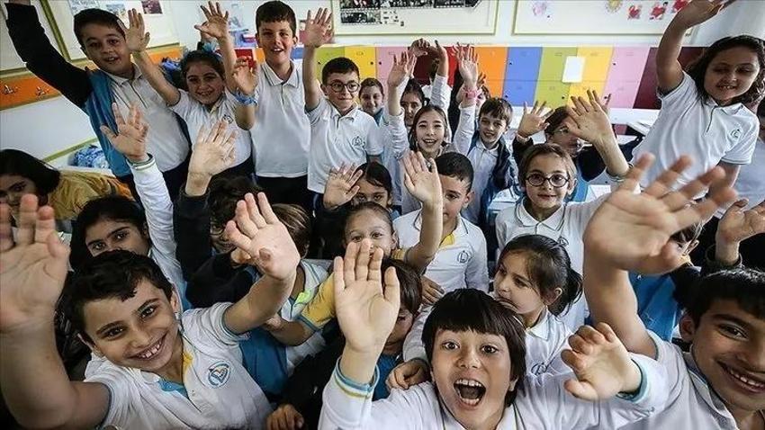 İkinci ara tatil ne zaman, hangi tarihte? MEB Nisan ara tatil zamanını açıkladı! Nisan ara tatili ayın kaçında?
