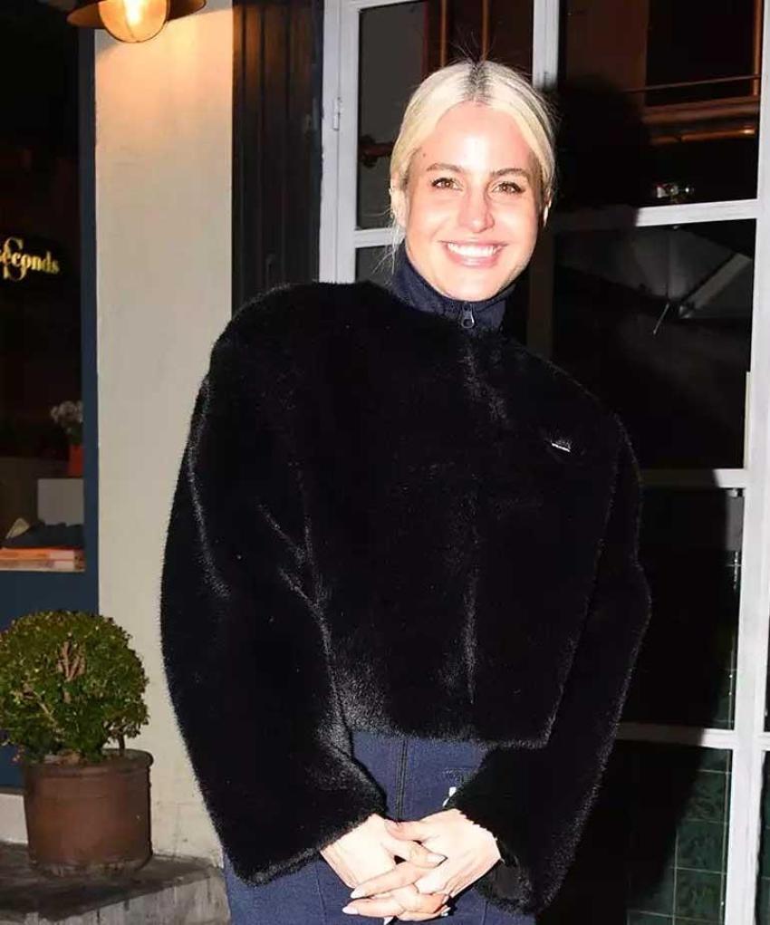 Büşra Pekin ve Norm Ender aşk mı yaşıyor? Pekin iddialara son noktayı koydu