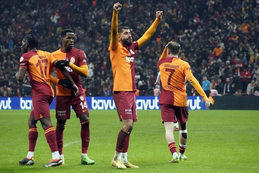 Zaha yine bildiğiniz gibi! Okan Buruk artık dayanamadı, çantanı topla, güle güle