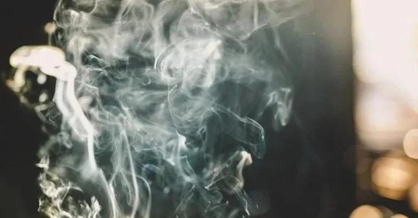 Sigara dumanı orucu bozar mı?  Diyanet'e göre sigara dumanı solumak orucu bozar mı? Elektronik sigara orucu etkiler mi?
