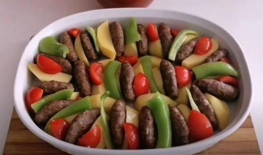 Ramazan ayının ilk iftar menüsü: Bugün iftar sofrasında çorbası, yemeği ve tatlısı var! (iftara ne pişirsem - 1)