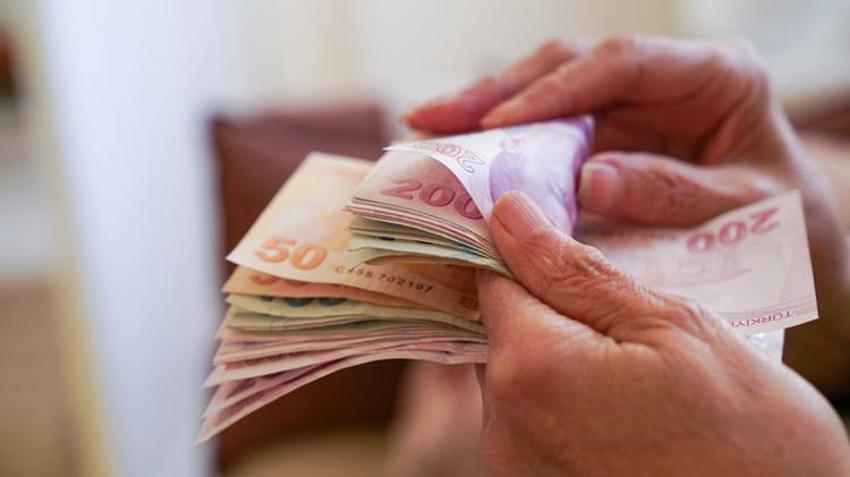 Emeklilere 6 bin TL ikramiye! Ödeme takvimi belli oldu, detaylar netleşti