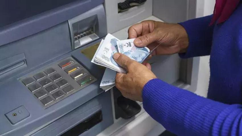 Emeklilere 6 bin TL ikramiye! Ödeme takvimi belli oldu, detaylar netleşti