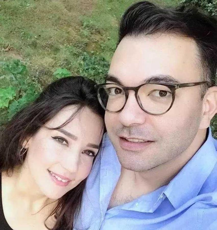 İpek Açar eşiyle tanışma hikayesini anlattı: 'İyi ki Doğdun Kayahan' konserinde tanıştık!