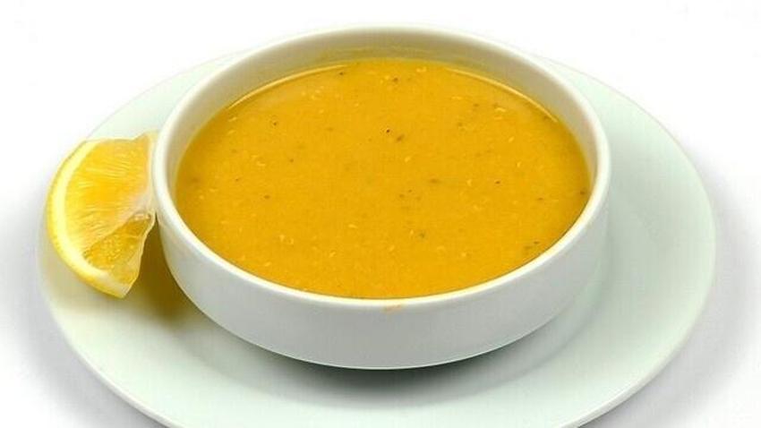 İftara ne pişirsem - 4: Ramazan'ın dördüncü günü iftar sofrasında Mercimek, Ispanaklı Tavuk Dolma, gavurdağı salatası var! Tatlı da şekerpare...