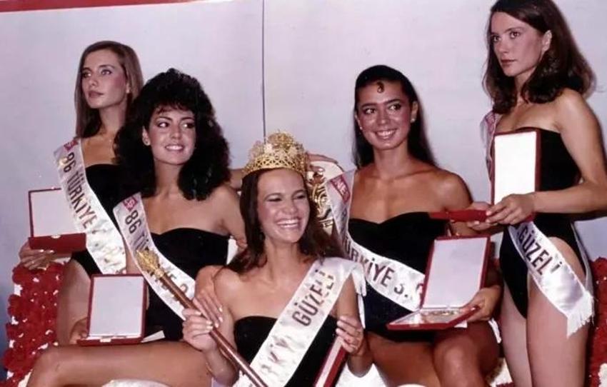 90'lı yıllara damga vuran manken Merve İldeniz'in son hali görülmeye değer! Yıllar çabucak geçiyor