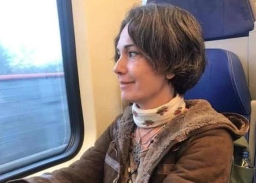 90'lı yıllara damga vuran manken Merve İldeniz'in son hali görülmeye değer! Yıllar çabucak geçiyor