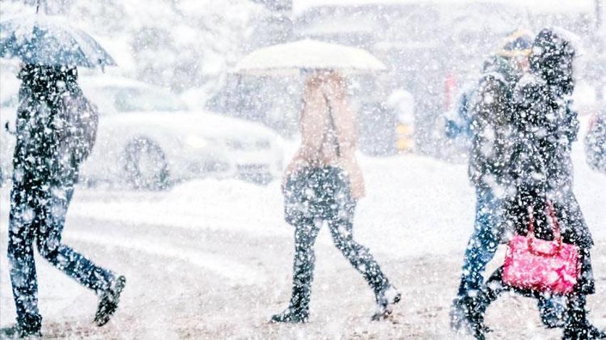 Hafta sonu İstanbul'da hava nasıl oalcak? Meteoroloji'den kar ve sağanak yağış uyarısı