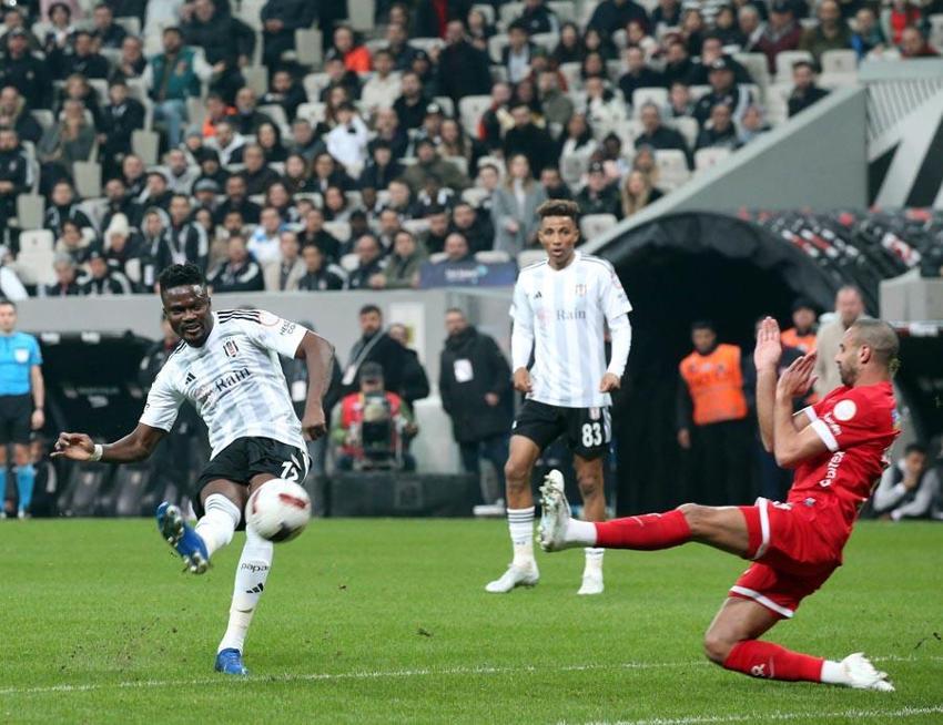 Beşiktaş sahasında Antalyaspor'a kaybetti: 1-2