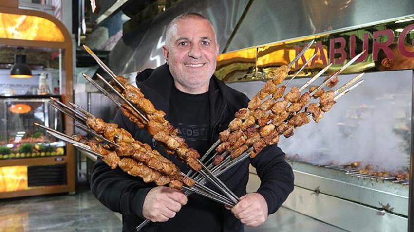 Esnafın yüzü Ramazan’da güldü! 'Kebap milli yiyeceğimiz'