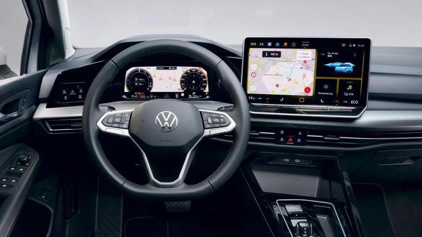 Volkswagen Golf bunu ilk kez yaptı; 2024 Golf fiyatıyla sonunda beklenen oldu
