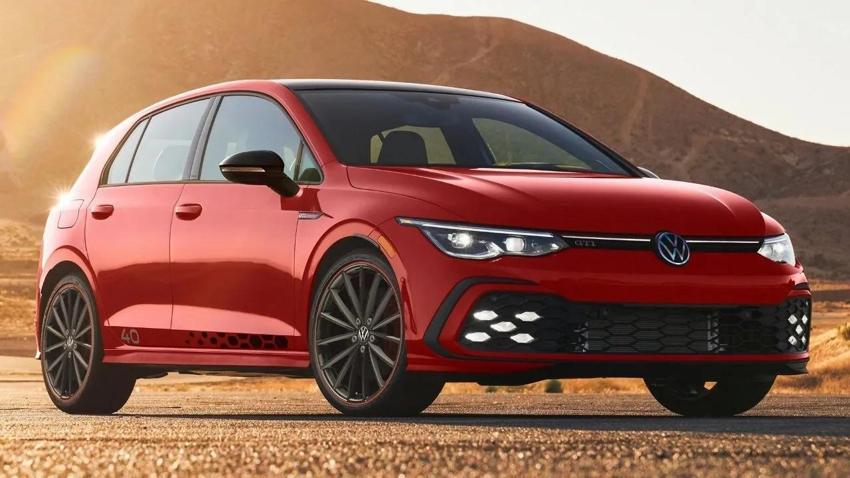 Volkswagen Golf bunu ilk kez yaptı; 2024 Golf fiyatıyla sonunda beklenen oldu