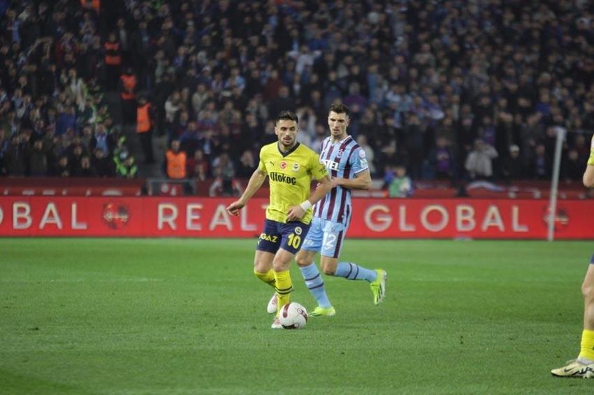Trabzonspor-Fenerbahçe maçında tartışmalı pozisyonlar, penaltı kararı ve golden önce faul itirazları...
