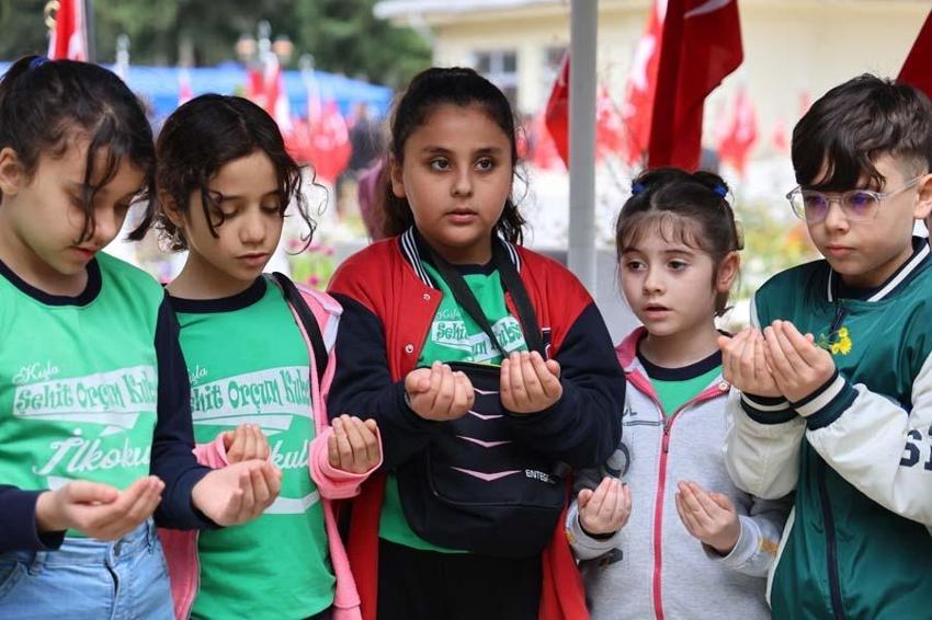 Okullarına ismi verilen şehidi unutmadılar! "Onları asla unutmayacağız"