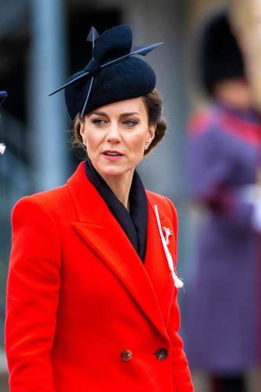 Kate Middleton ortaya çıktı! Sosyal medya karıştı: Bu o değil