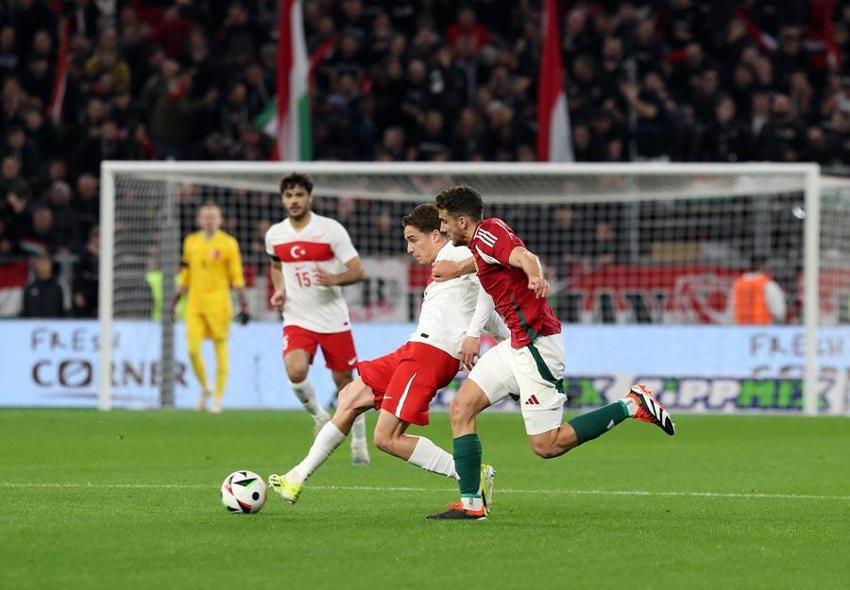 Millilerden Montella ile ilk mağlubiyet: Macaristan - Türkiye: 1-0