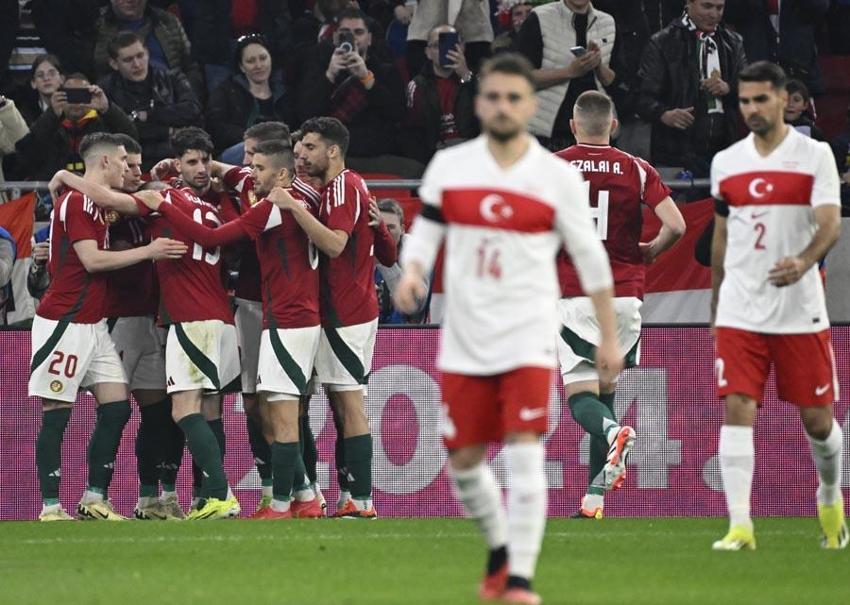 Millilerden Montella ile ilk mağlubiyet: Macaristan - Türkiye: 1-0