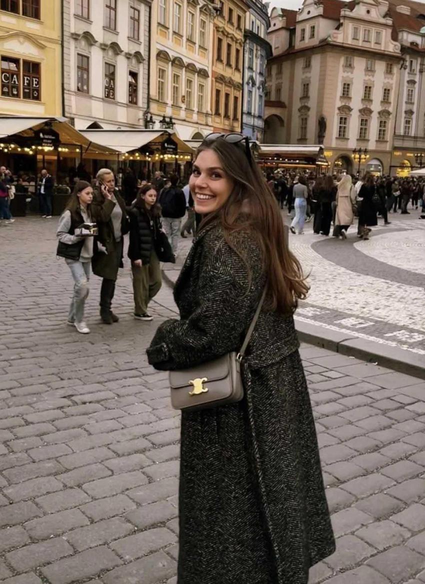 Aslı Enver eşiyle tatile çıktı! Aşk dolu kareler peş peşe geldi