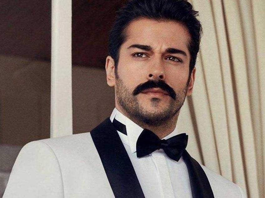 Burak Özçivit 1 ay önce Moskova'da saldırılan konser alanındaydı! Tüm salon dolmuştu