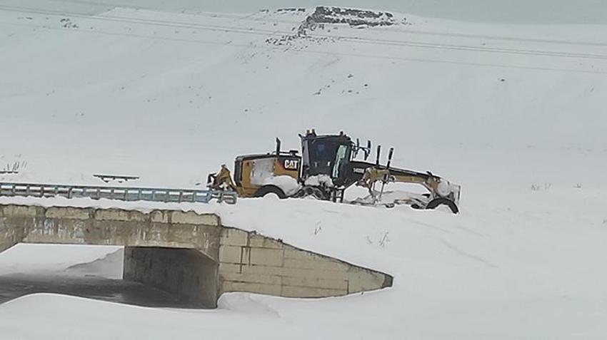 Lapa lapa kar yağışı gece yarısı başlıyor! Ankara'dan sonra sıra İstanbul'da, hava resmen buz kesecek